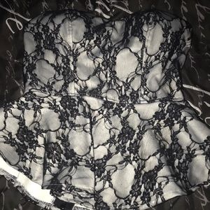 Strapless corset